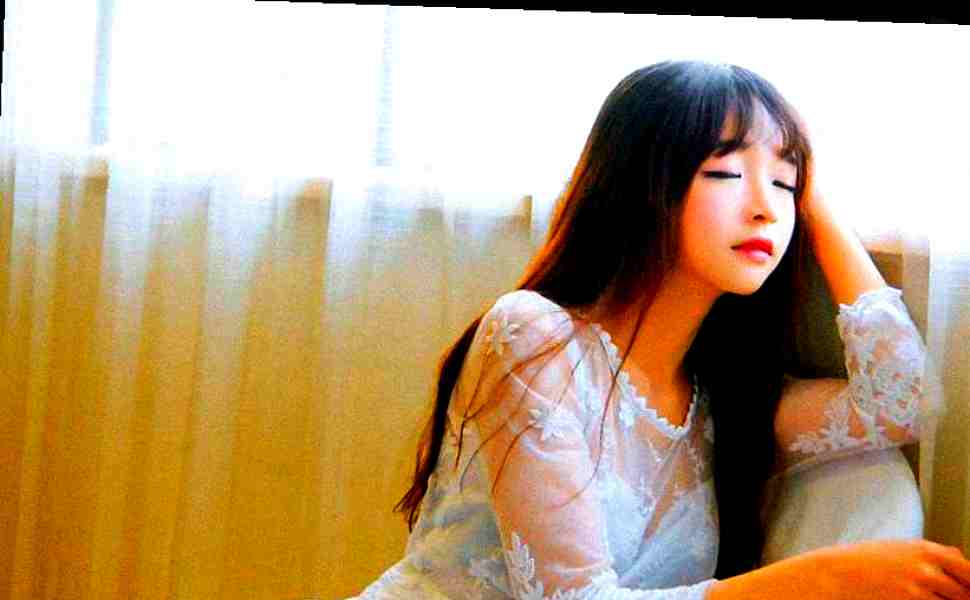Poppygirl角色扮演绫濑桃上演震撼情节：黑丝玉足与幻龙假阳具的极限刺激现场图3