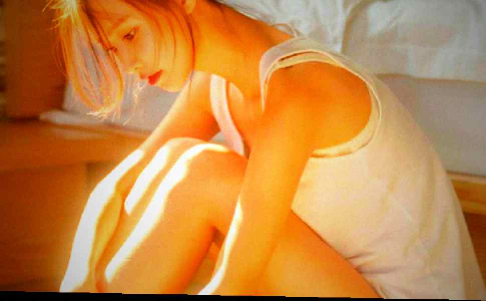 妹妹失恋后，哥哥的安慰竟演变成一次无法挽回的越界——社会与教育视角的反思